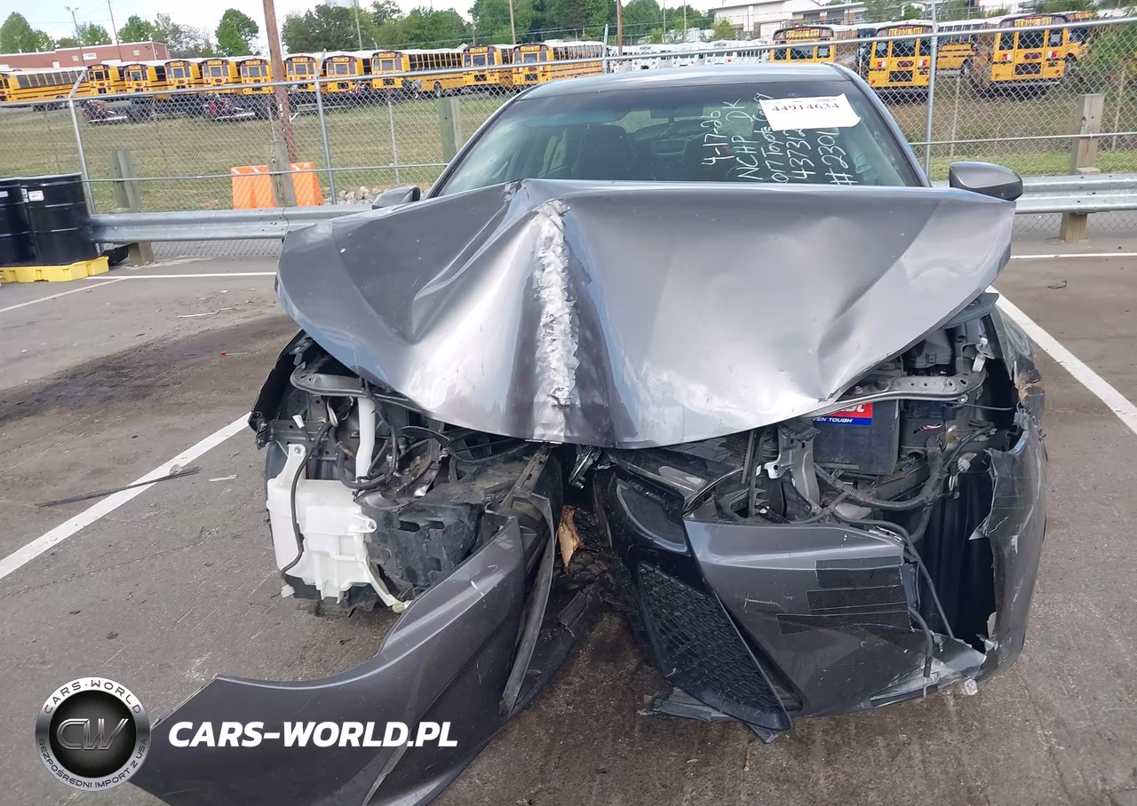 2017 Toyota Camry Se VIN:4T1BF1FK2HU437312 - 13