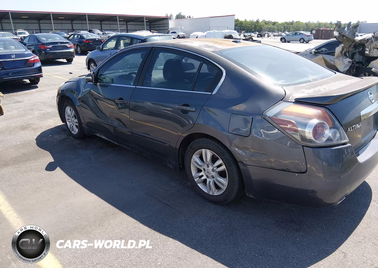 2011 Nissan Altima 2.5 S VIN:1N4AL2AP3BN447873 - 6