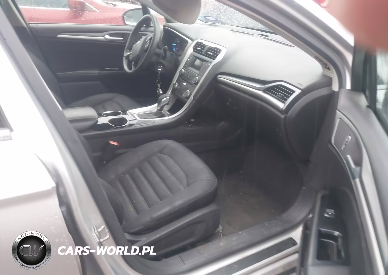 2013 Ford Fusion Se VIN:3FA6P0H70DR324925 - 5