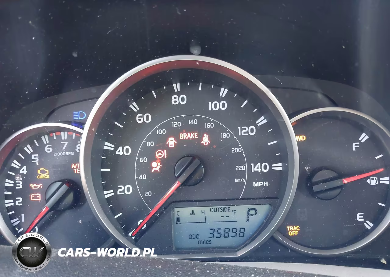 2016 Toyota Rav4 Le VIN:2T3BFREVXGW423321 - 7
