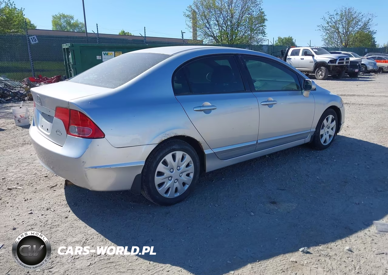 2008 Honda Civic Lx VIN:2HGFA16508H330780 - 4
