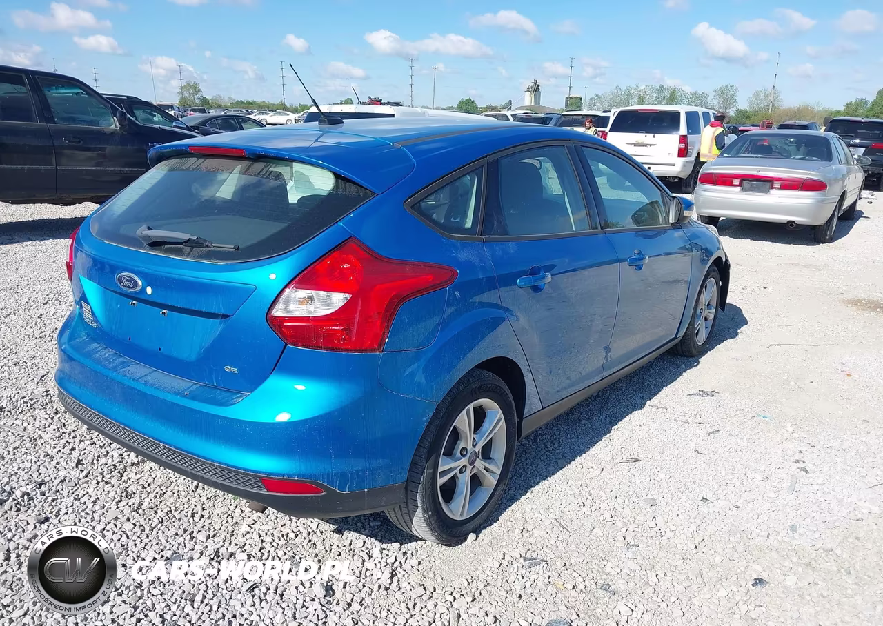 2013 Ford Focus Se VIN:1FADP3K24DL113974 - 4