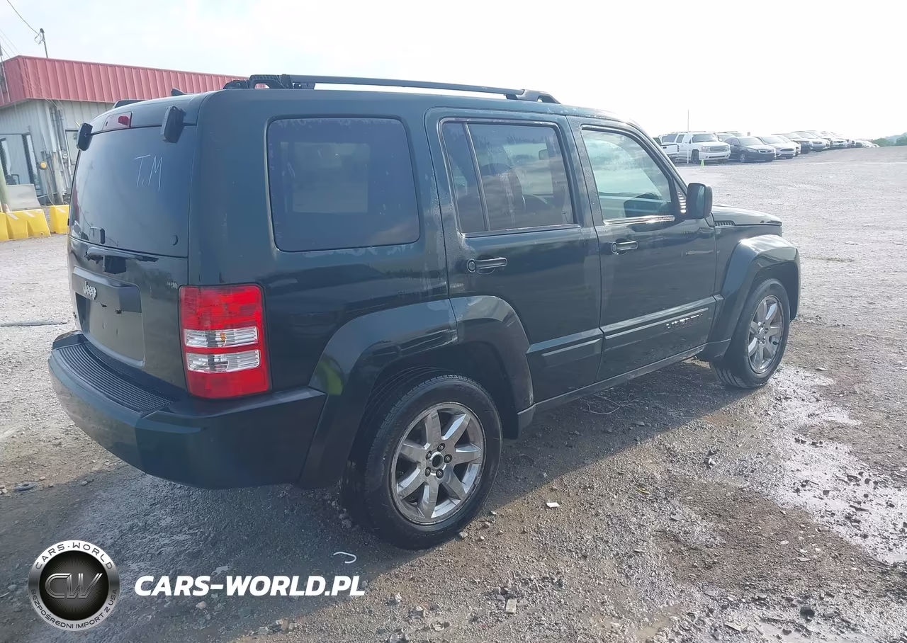 2012 Jeep Liberty Sport VIN:1C4PJMAK5CW211277 - 4
