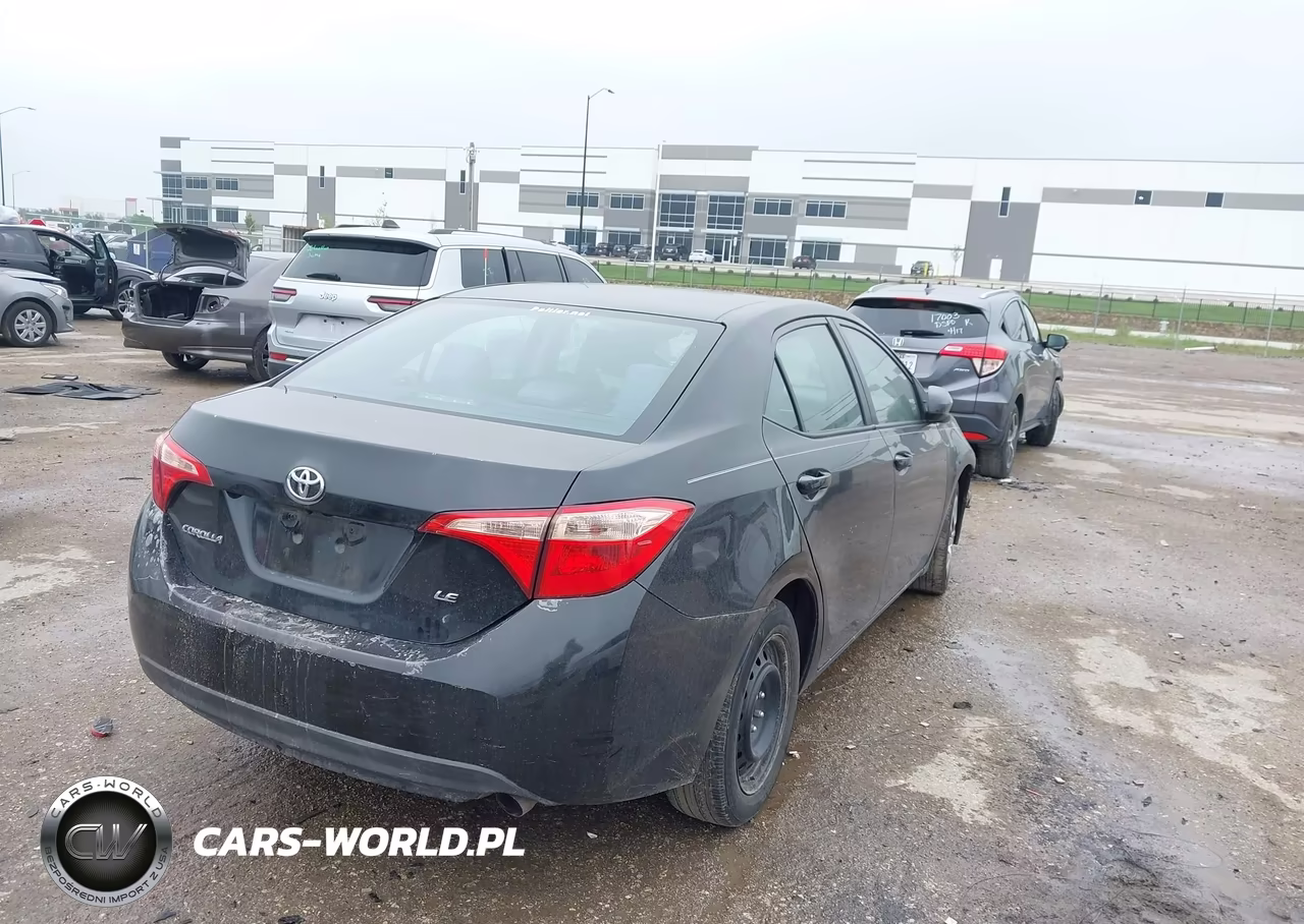 2019 Toyota Corolla Le VIN:5YFBURHE8KP941027 - 4