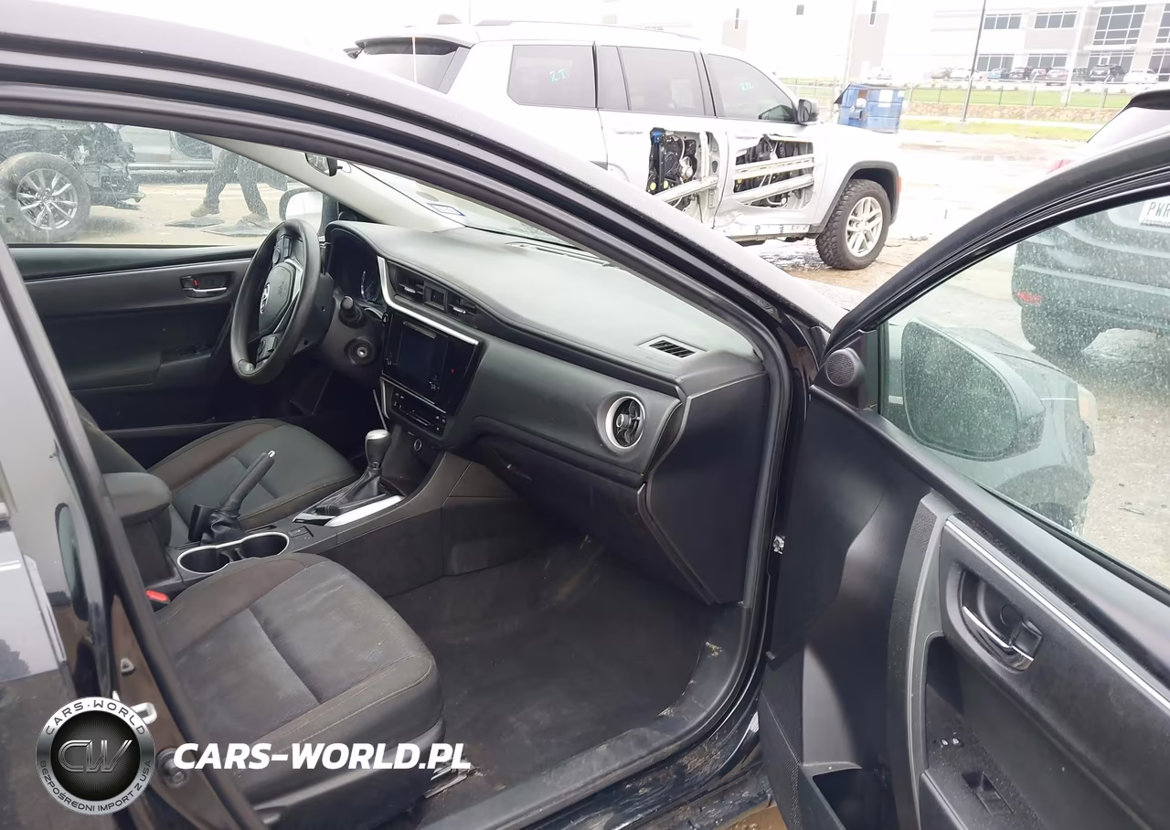 2019 Toyota Corolla Le VIN:5YFBURHE8KP941027 - 5