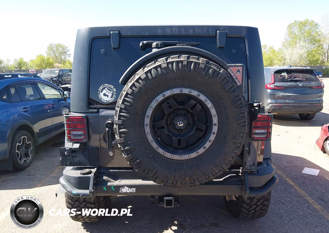 2014 Jeep Wrangler Unlimited Rubicon VIN:1C4BJWFG1EL291692 - 17