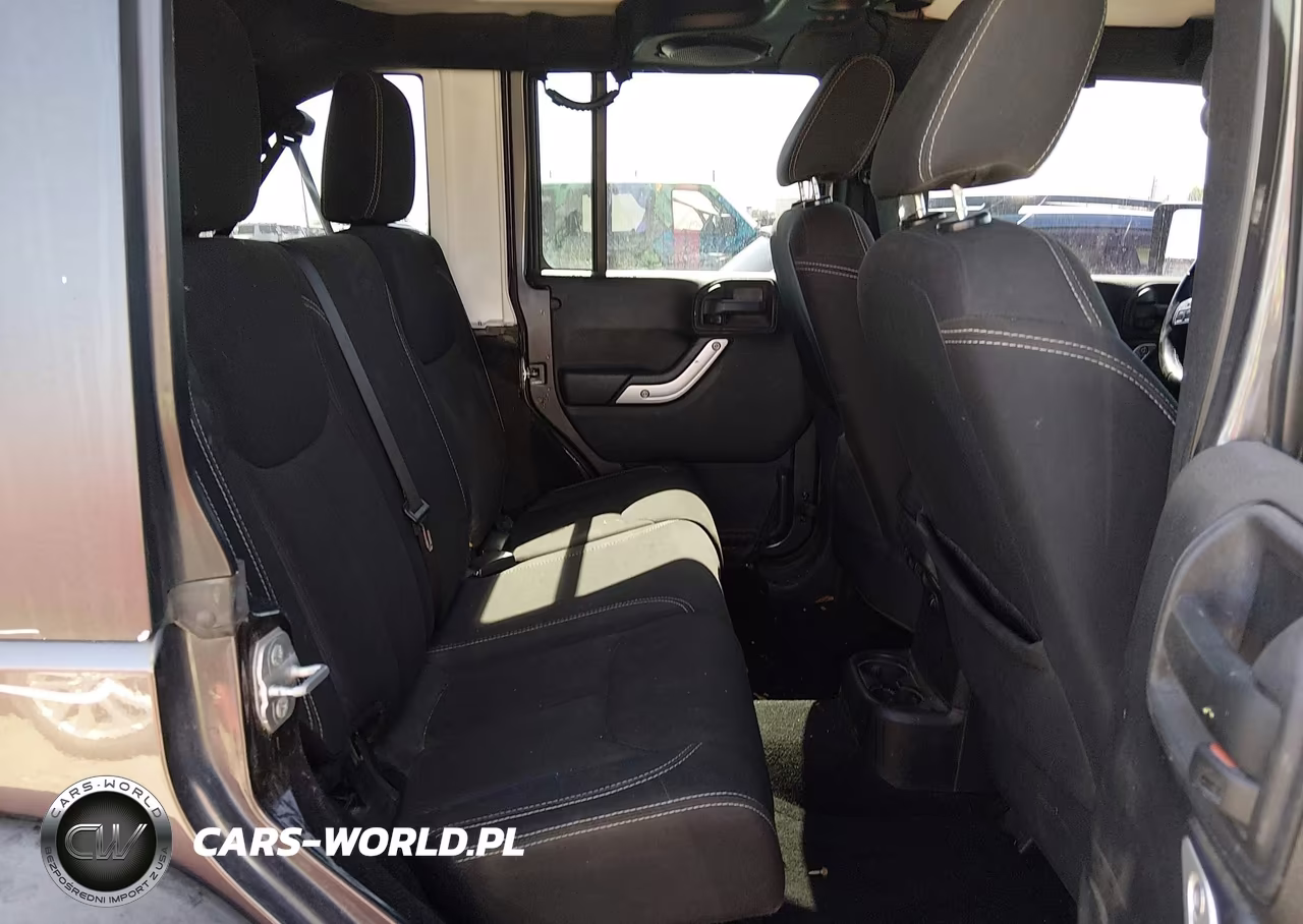 2014 Jeep Wrangler Unlimited Rubicon VIN:1C4BJWFG1EL291692 - 8