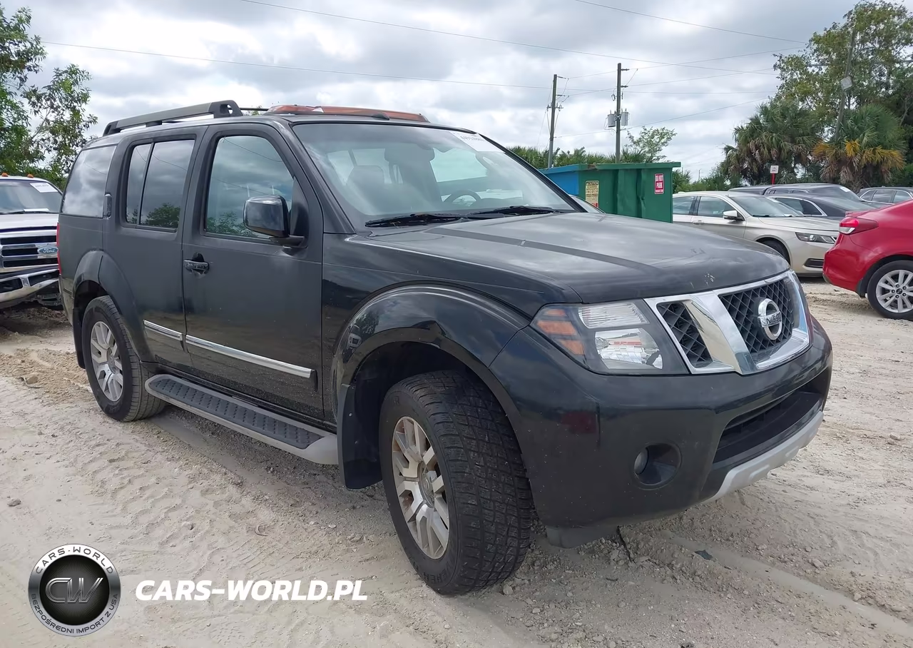 2010 Nissan Pathfinder Le