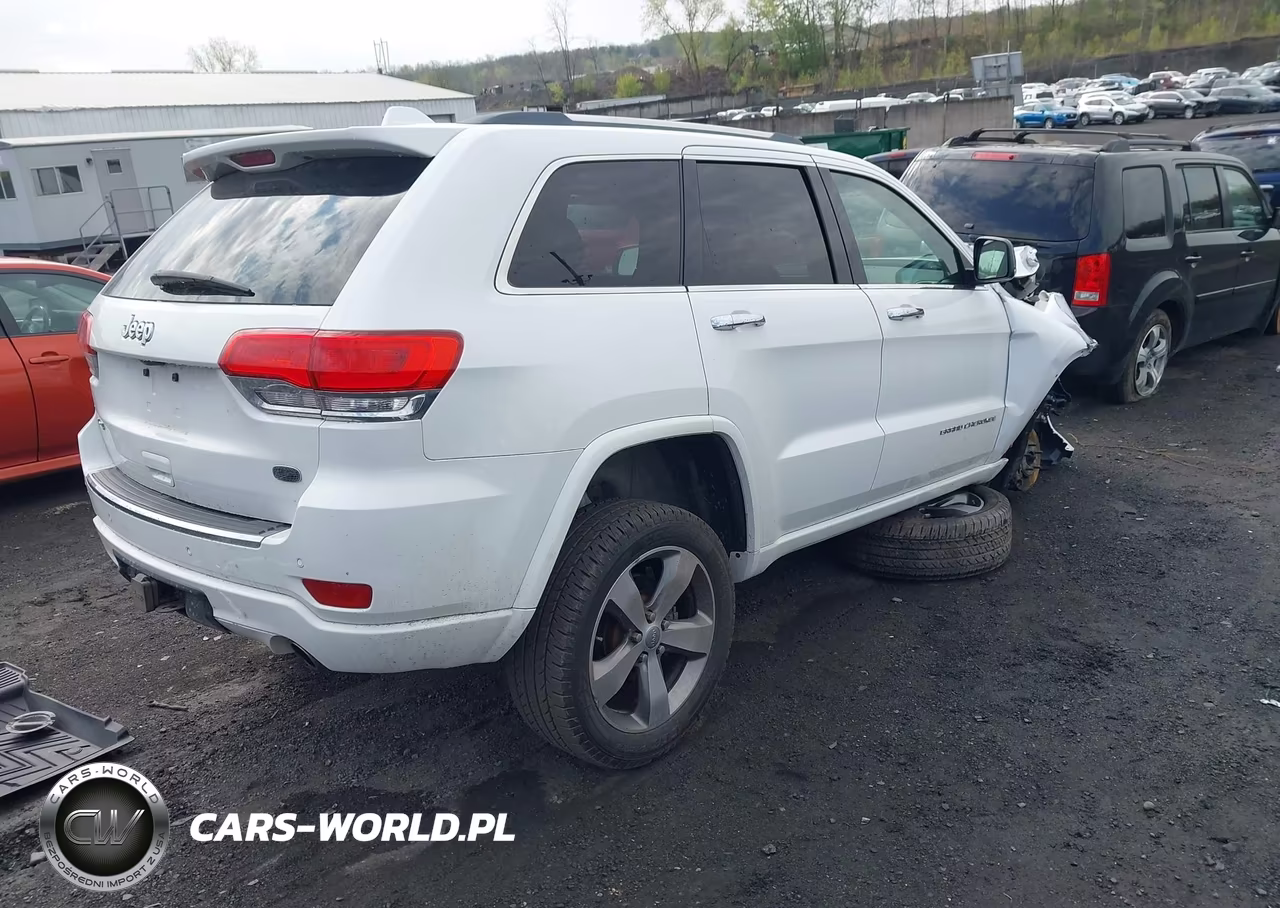 2015 Jeep Grand Cherokee Overland VIN:1C4RJFCG7FC846861 - 4