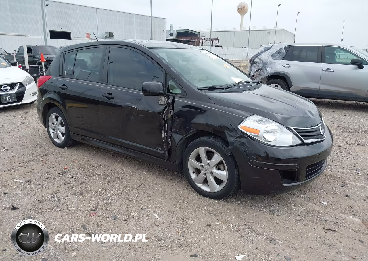 2011 Nissan Versa 1.8Sl