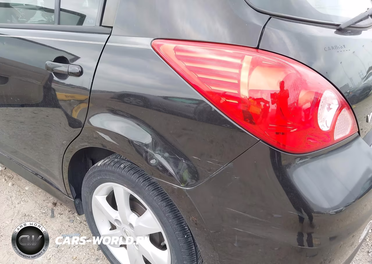 2011 Nissan Versa 1.8Sl VIN:3N1BC1CP7BL360535 - 17