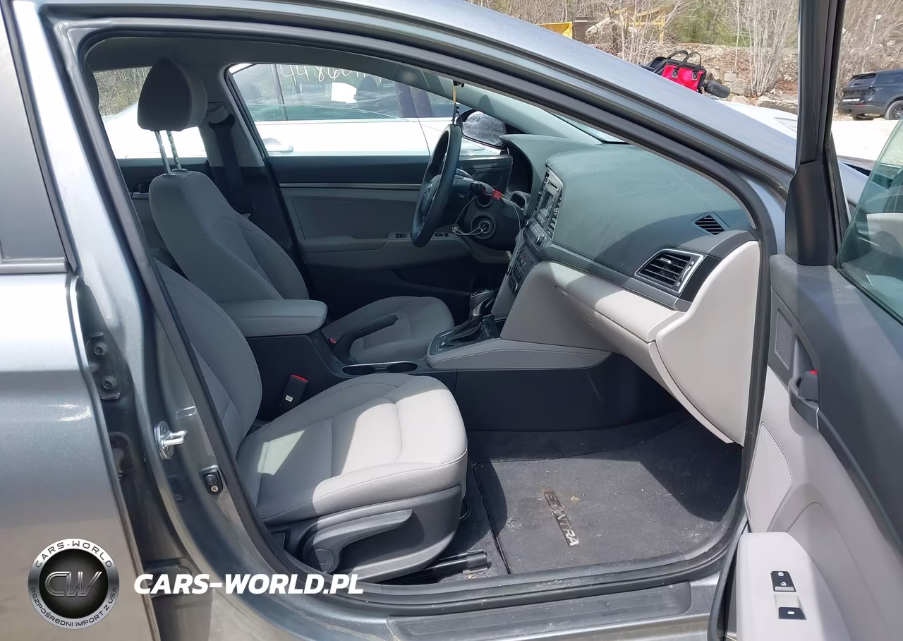 2018 Hyundai Elantra Se VIN:KMHD74LF0JU578061 - 5