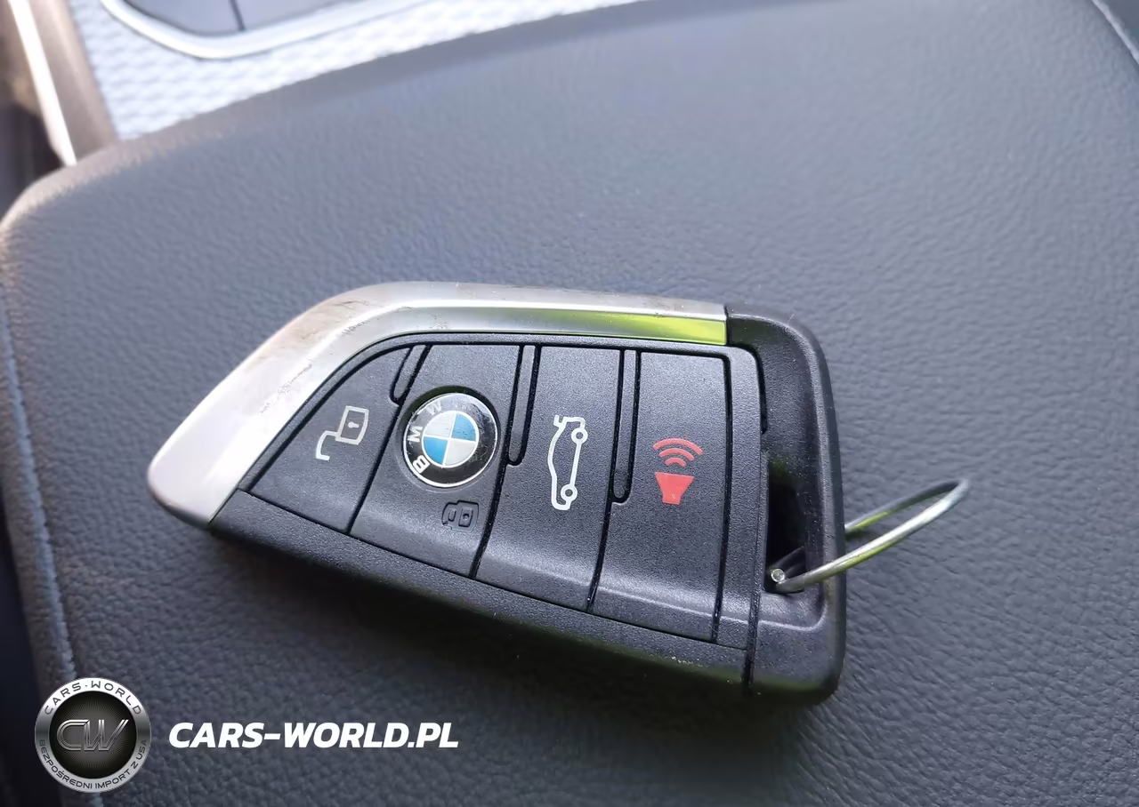 2026 BMW 330I xDrive Na VIN:3MW89CW02T8G00043 - 11