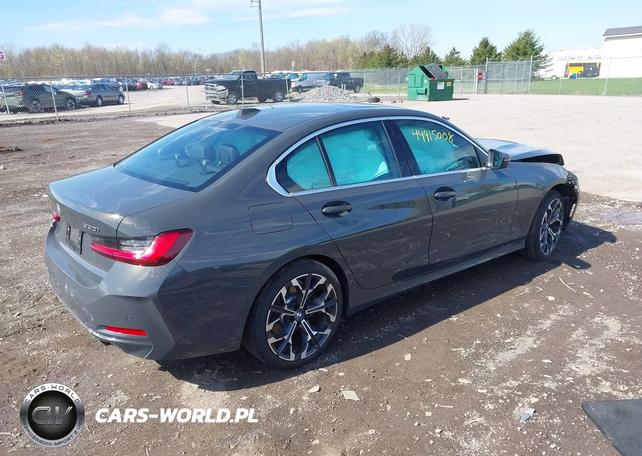 2026 BMW 330I xDrive Na VIN:3MW89CW02T8G00043 - 4