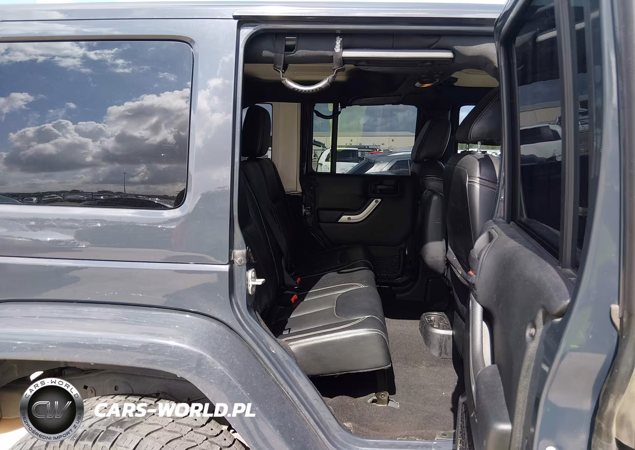 2016 Jeep Wrangler Unlimited Sahara VIN:1C4BJWEG0GL226417 - 8