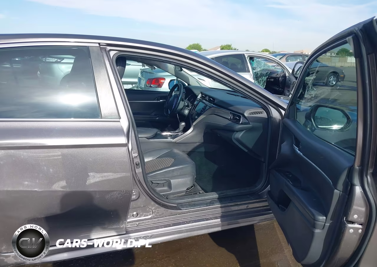 2019 Toyota Camry Se VIN:4T1B11HK1KU687479 - 5