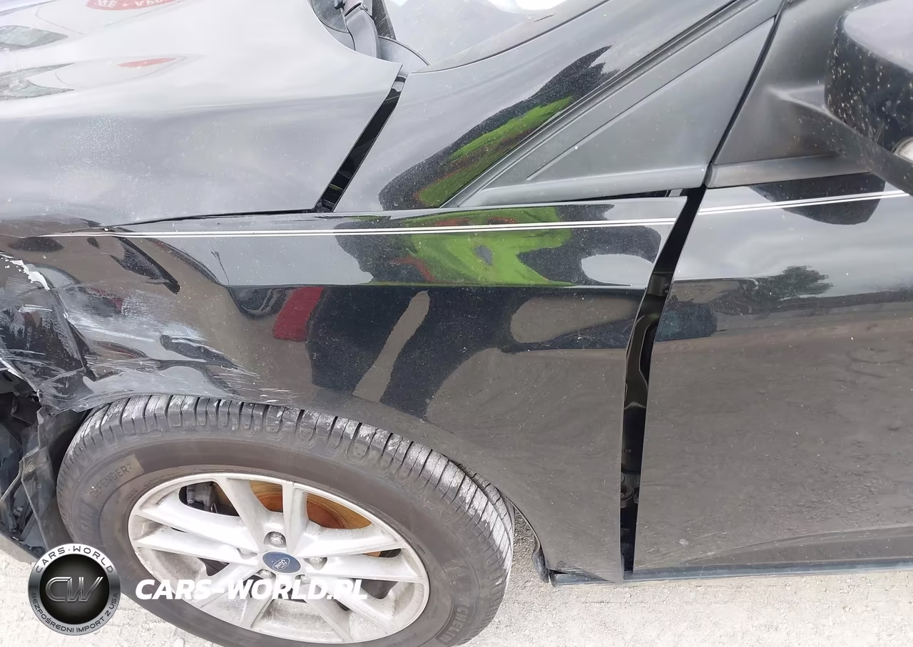 2017 Ford Focus Se VIN:1FADP3F22HL298445 - 12