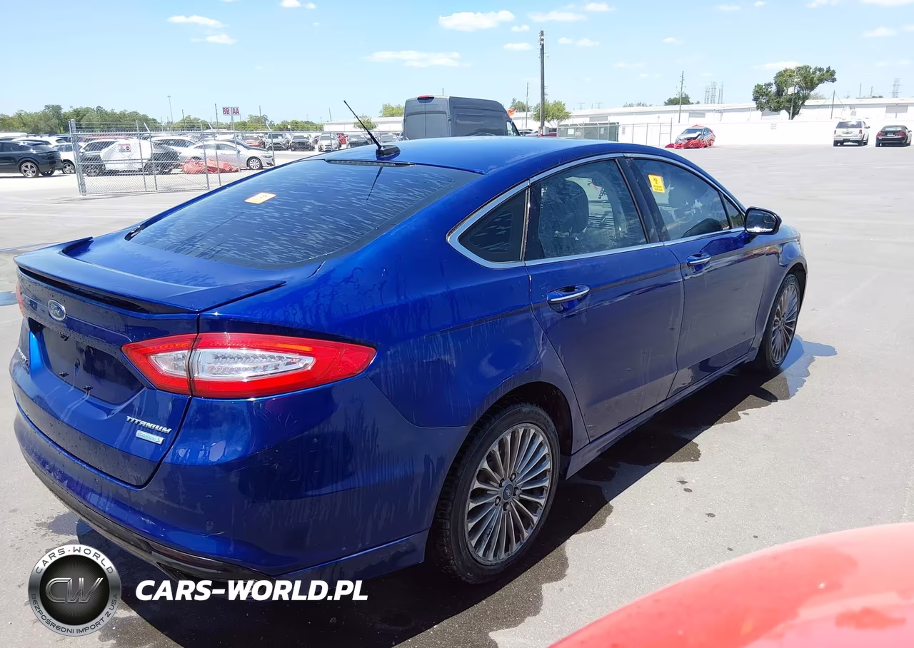 2013 Ford Fusion Titanium VIN:3FA6P0K90DR299888 - 4