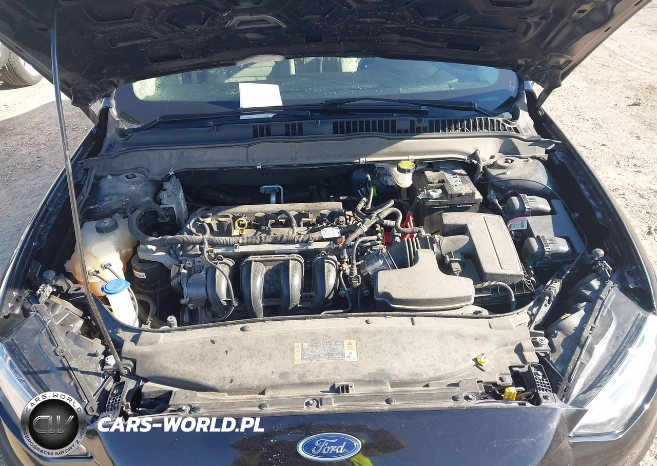 2020 Ford Fusion S VIN:3FA6P0G78LR256020 - 10