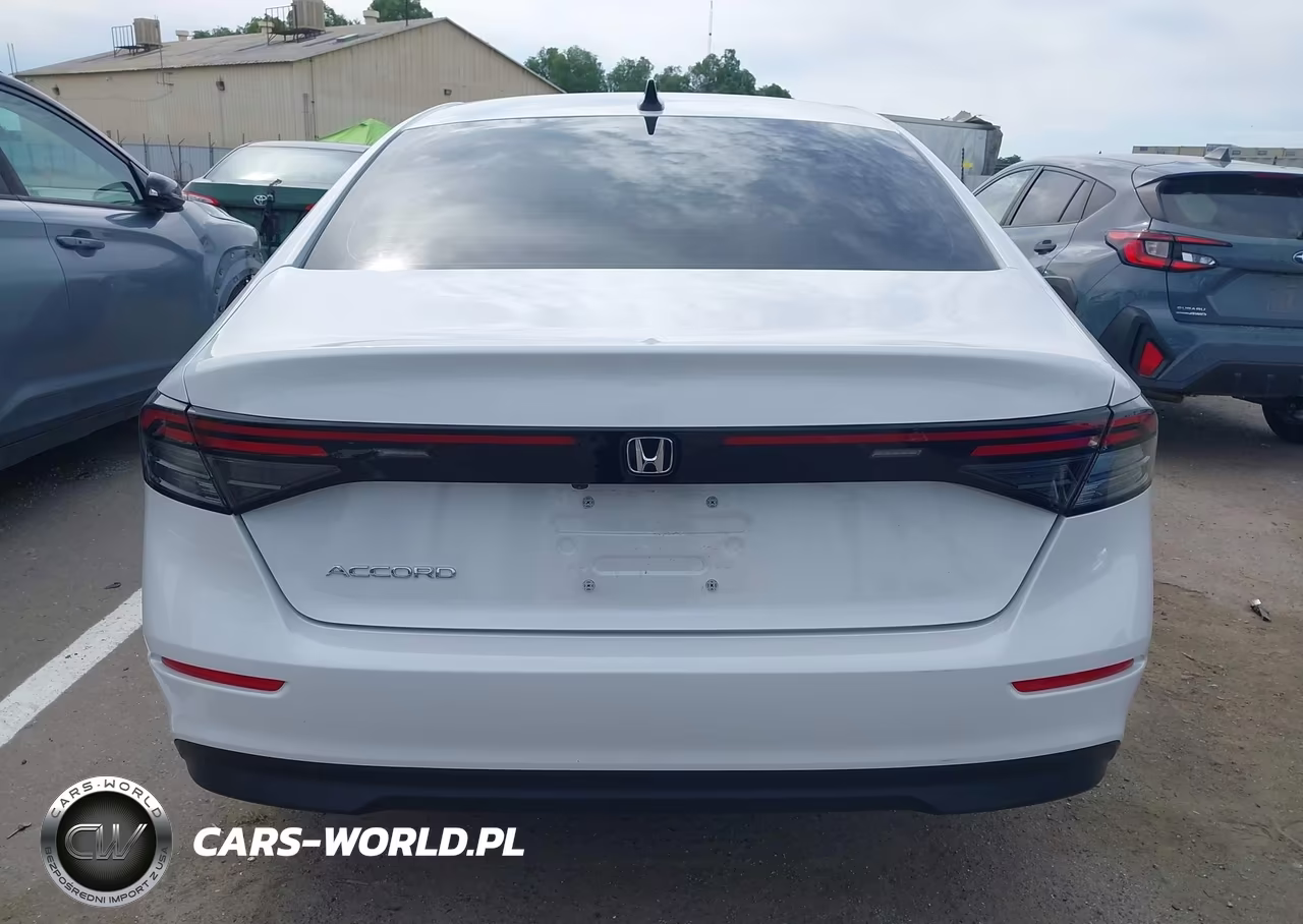 2025 Honda Accord Se VIN:1HGCY1F41SA086567 - 17
