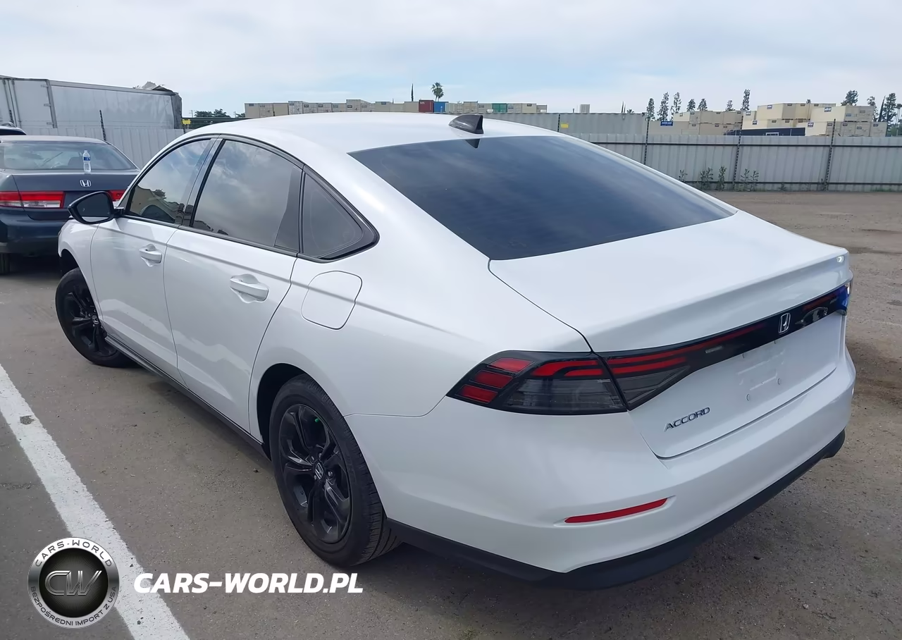 2025 Honda Accord Se VIN:1HGCY1F41SA086567 - 3