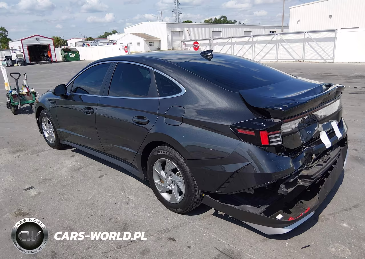 2025 Hyundai Sonata Se VIN:KMHL24JA8SA481081 - 3