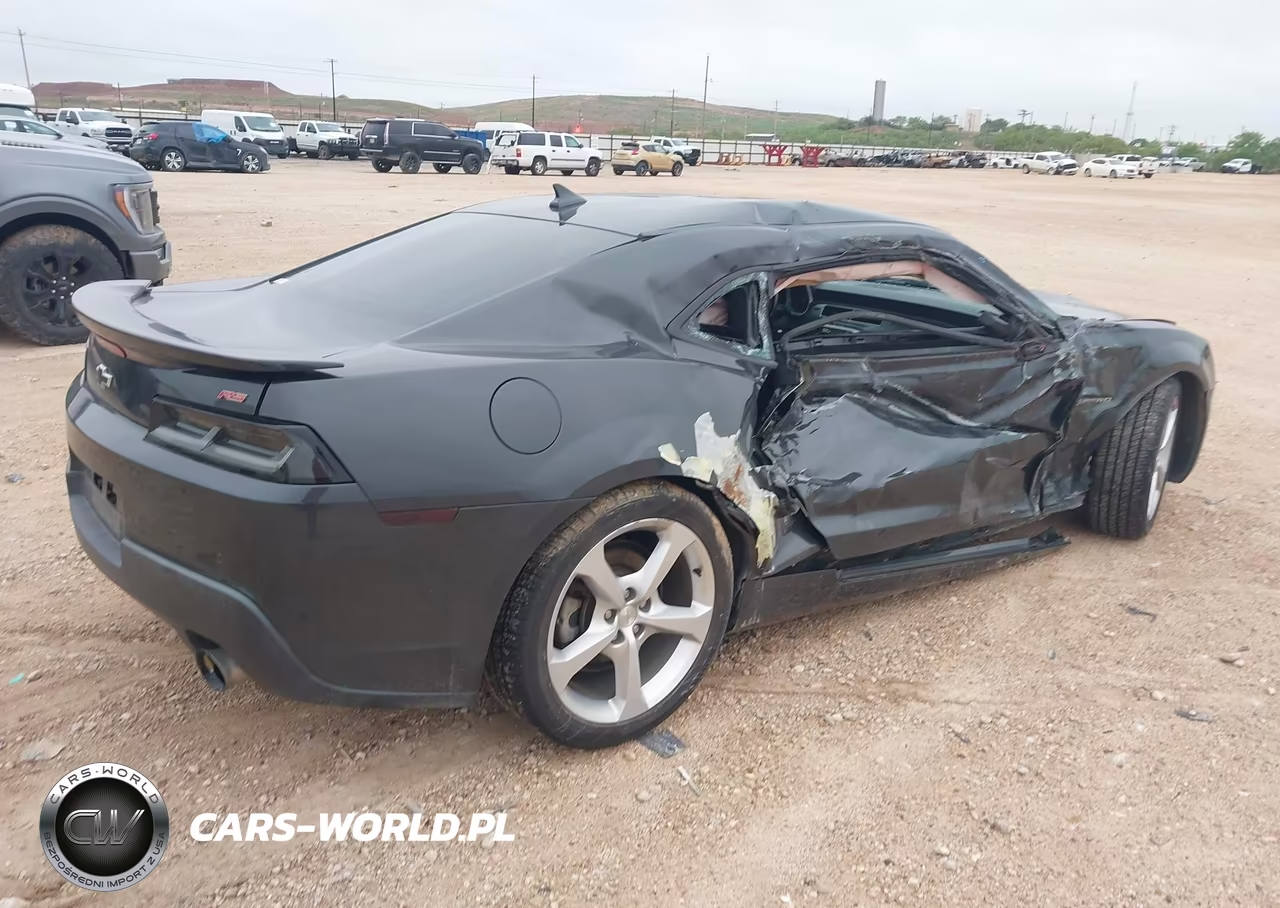 2015 Chevrolet Camaro 2Lt VIN:2G1FF1E31F9264336 - 4
