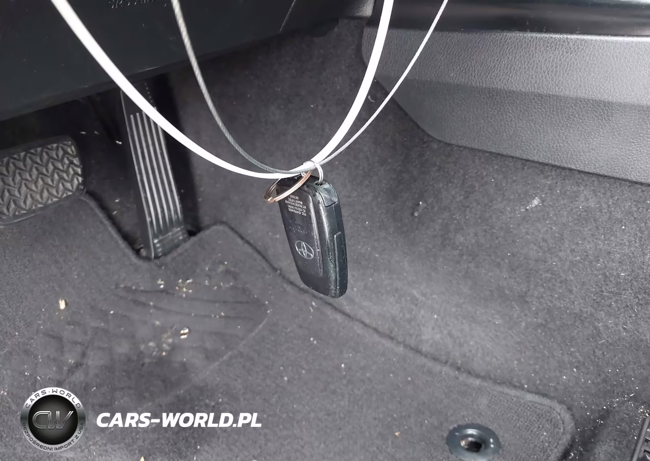 2018 Toyota Camry Se VIN:4T1B11HK7JU549170 - 11