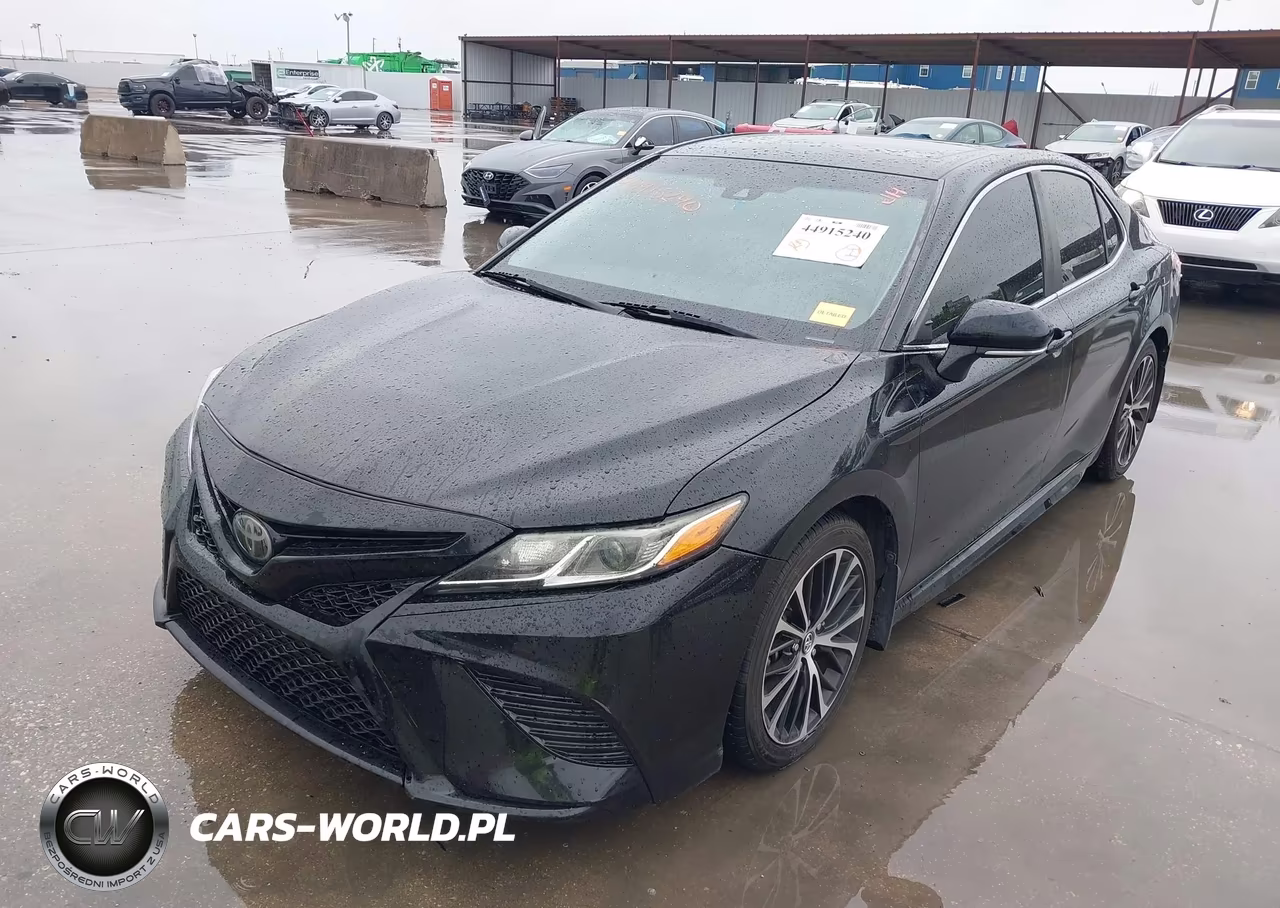 2018 Toyota Camry Se VIN:4T1B11HK7JU549170 - 2