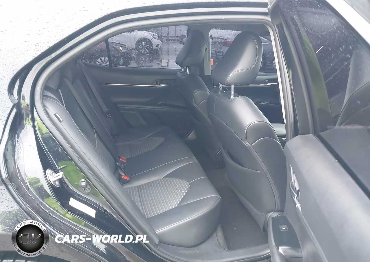 2018 Toyota Camry Se VIN:4T1B11HK7JU549170 - 8