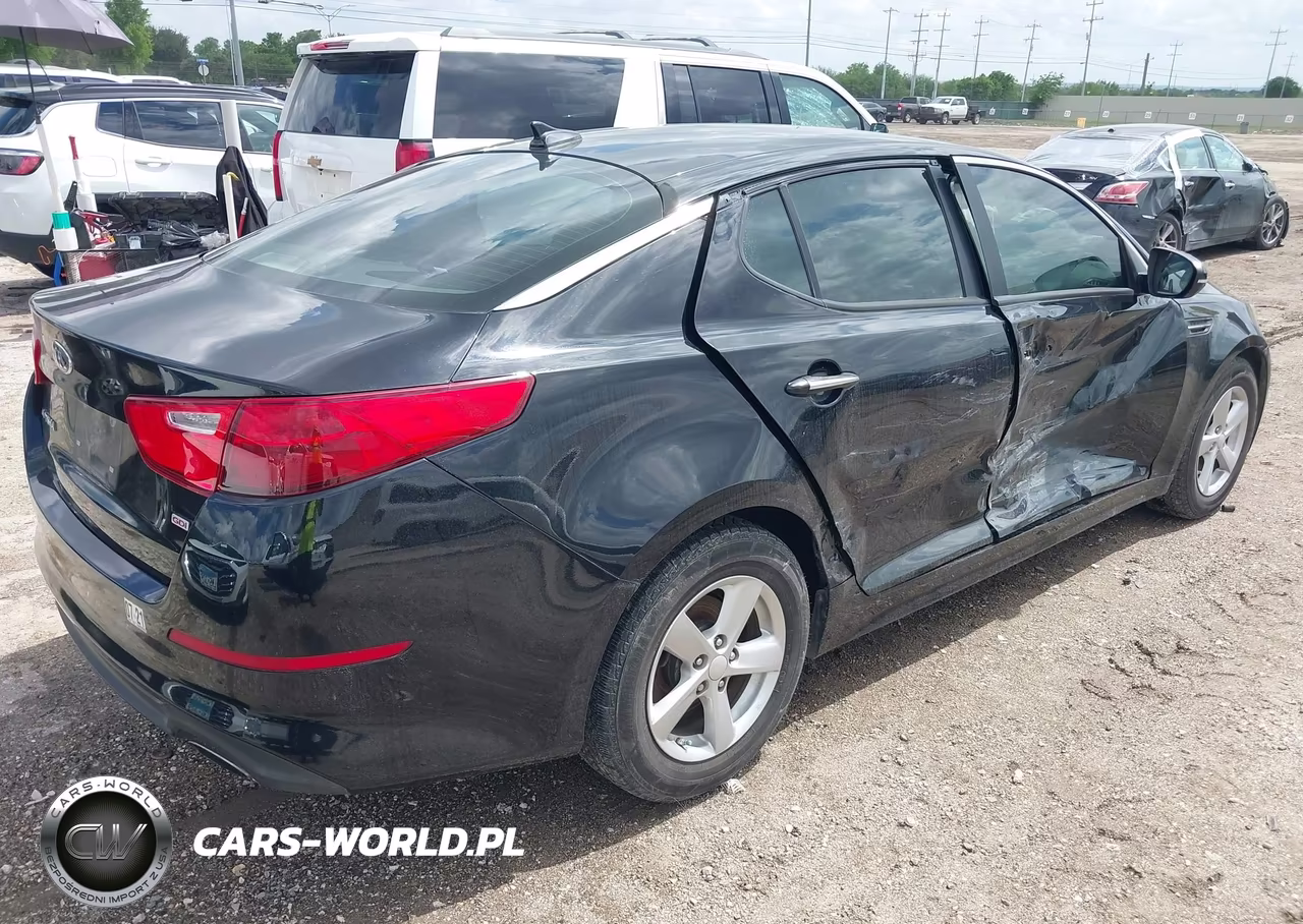 2014 Kia Optima Lx VIN:5XXGM4A79EG284904 - 4