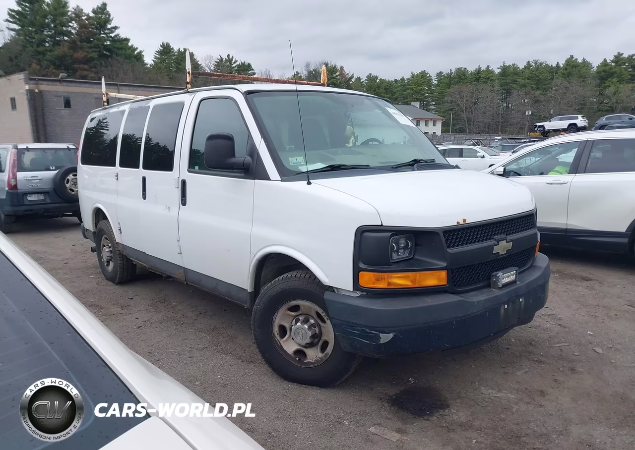 2012 Chevrolet Express 2500 Ls
