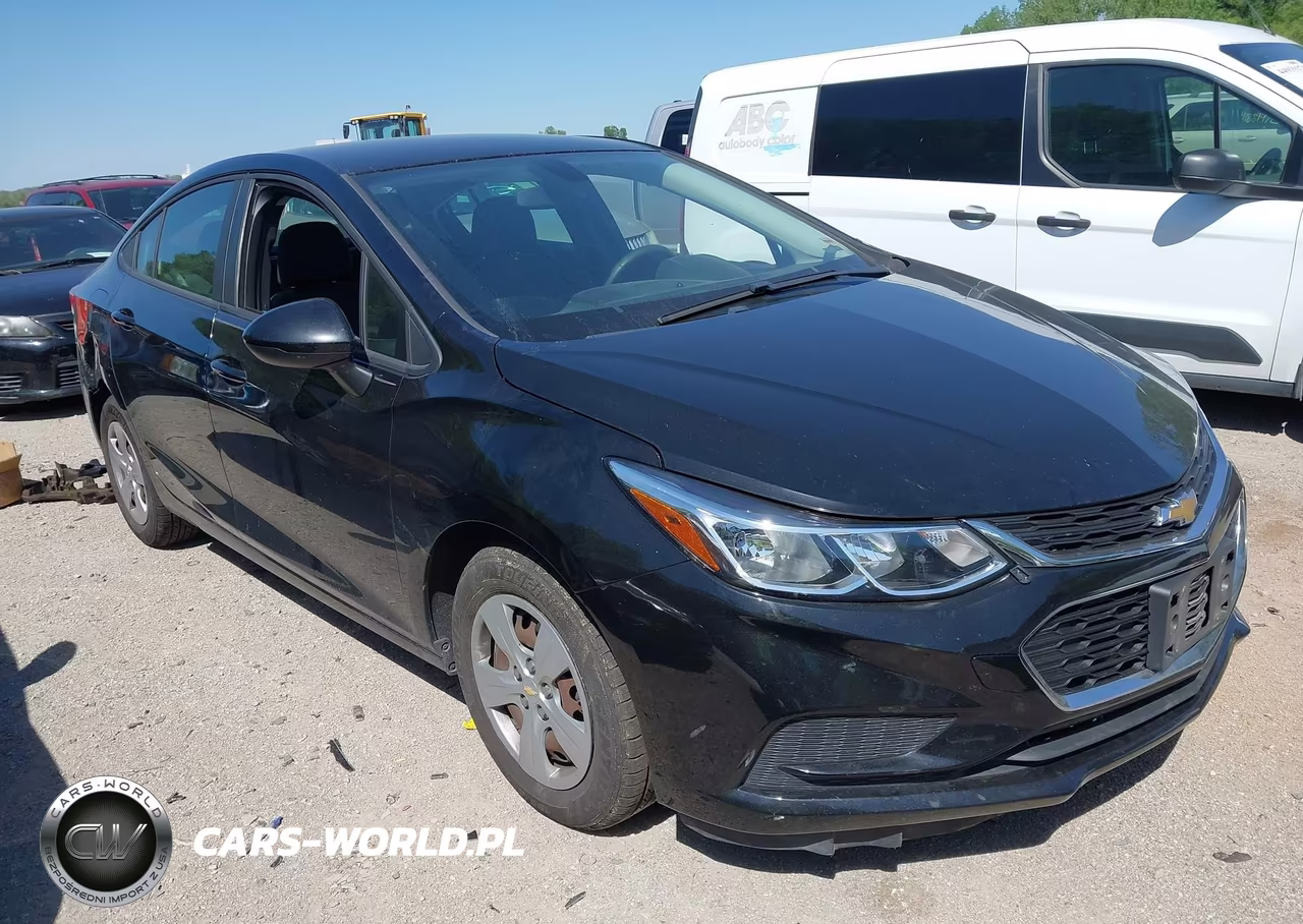2018 Chevrolet Cruze Ls Auto – zdjęcie 1 z 16