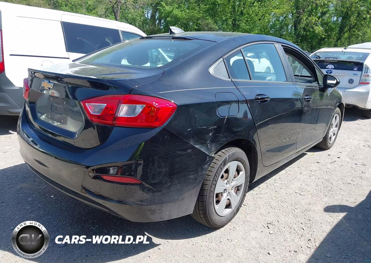 2018 Chevrolet Cruze Ls Auto VIN:1G1BC5SM6J7206714 - 4