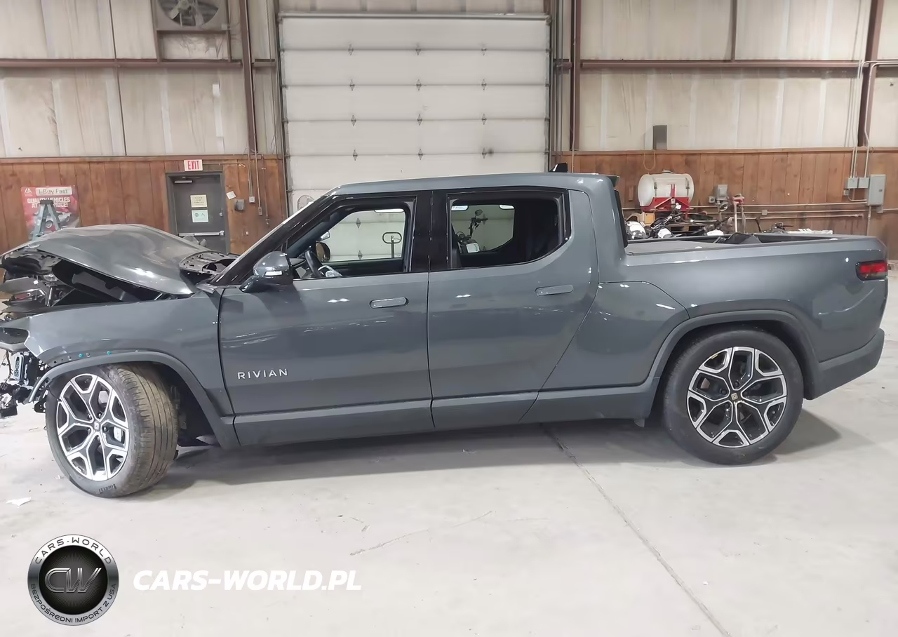 2025 Rivian R1T Adventure Dual Motor Large Pack-Adventure Dual Motor Max Pack VIN:7FCTGBAA9SN041626 - 14