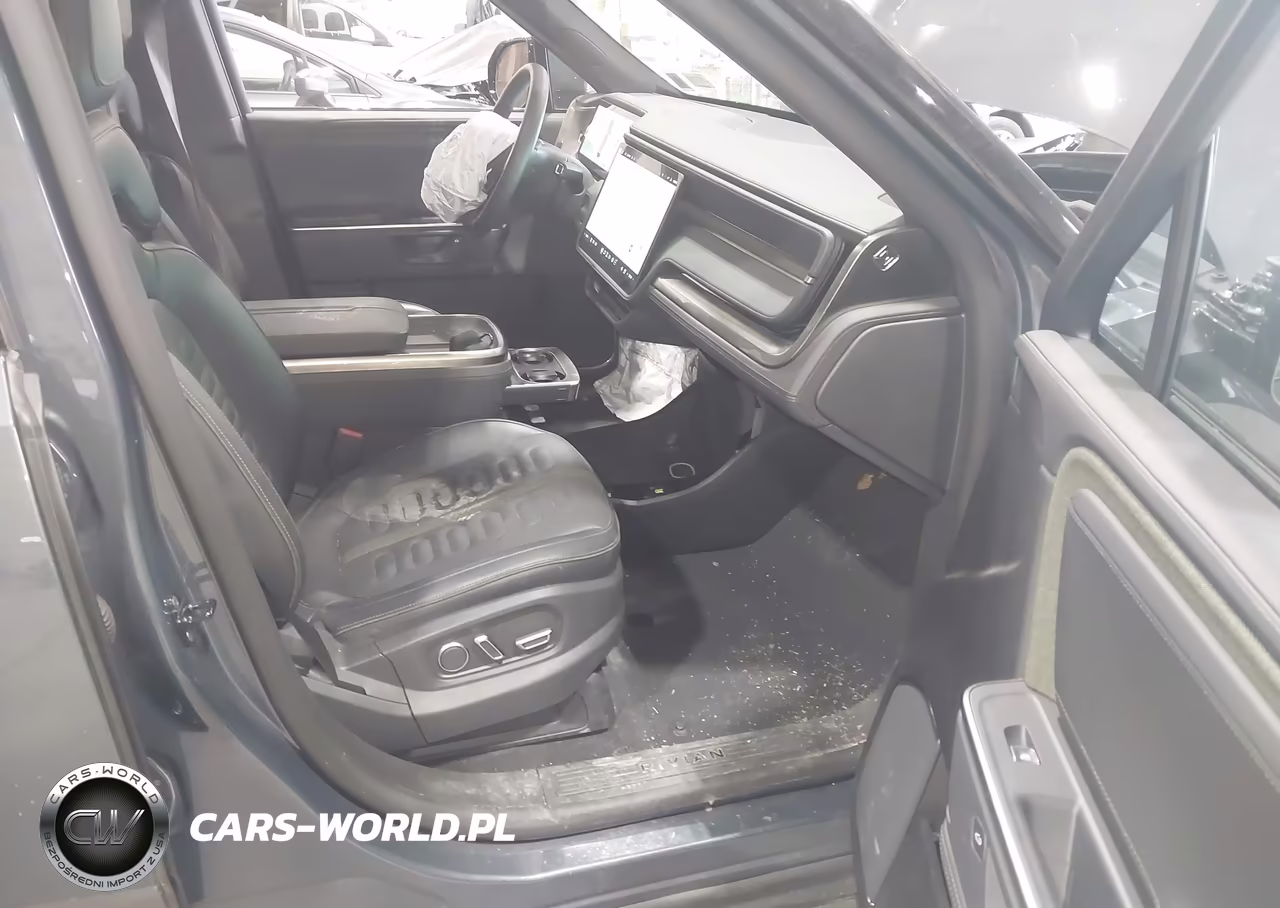 2025 Rivian R1T Adventure Dual Motor Large Pack-Adventure Dual Motor Max Pack VIN:7FCTGBAA9SN041626 - 5