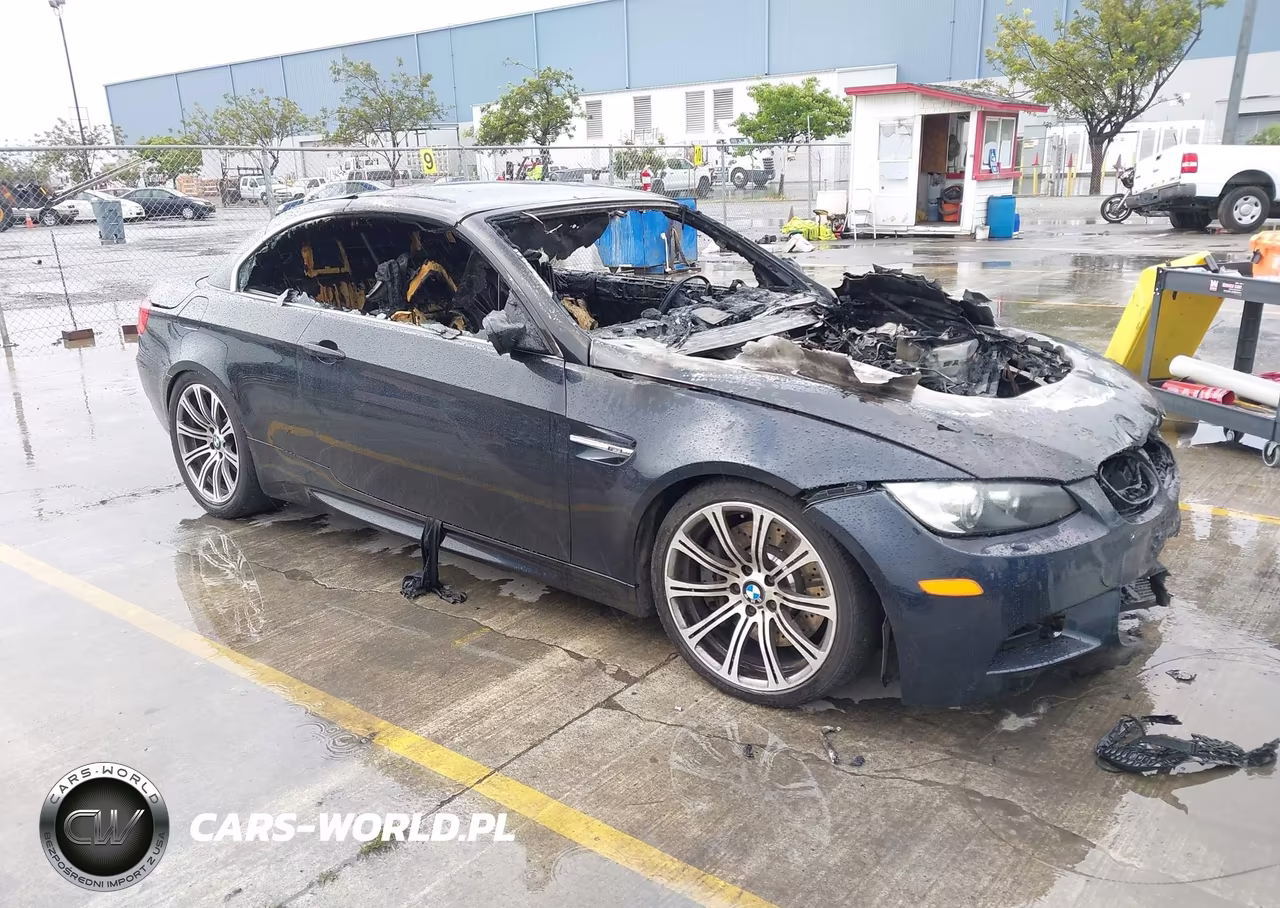 2011 BMW M3