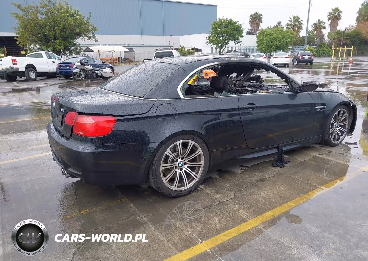 2011 BMW M3 VIN:WBSDX9C50BE584472 - 4
