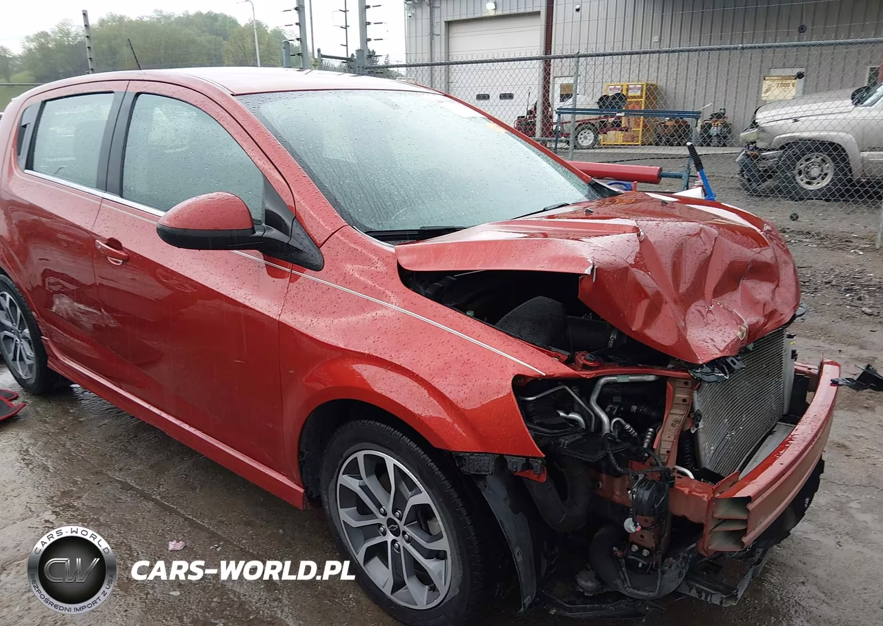 2020 Chevrolet Sonic Fwd Lt 5-Door