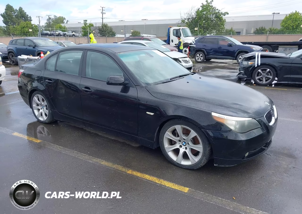 2005 BMW 545I