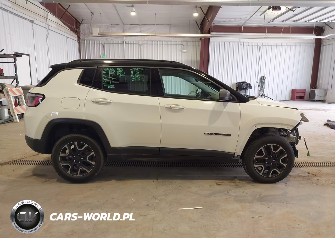 2019 Jeep Compass Trailhawk 4X4 VIN:3C4NJDDB5KT752630 - 14