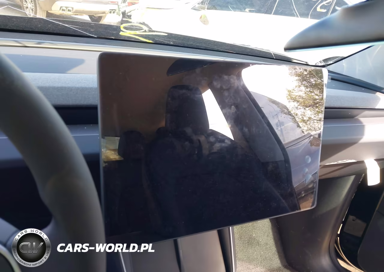 2026 Tesla Model Y Premium Rear-Wheel Drive-Standard Rear-Wheel Drive VIN:7SAYGDED0TA597772 - 17