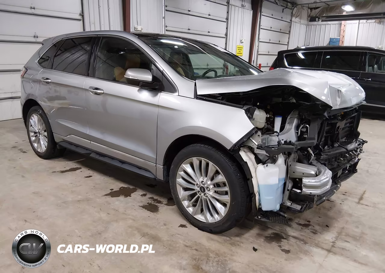 2024 Ford Edge Titanium