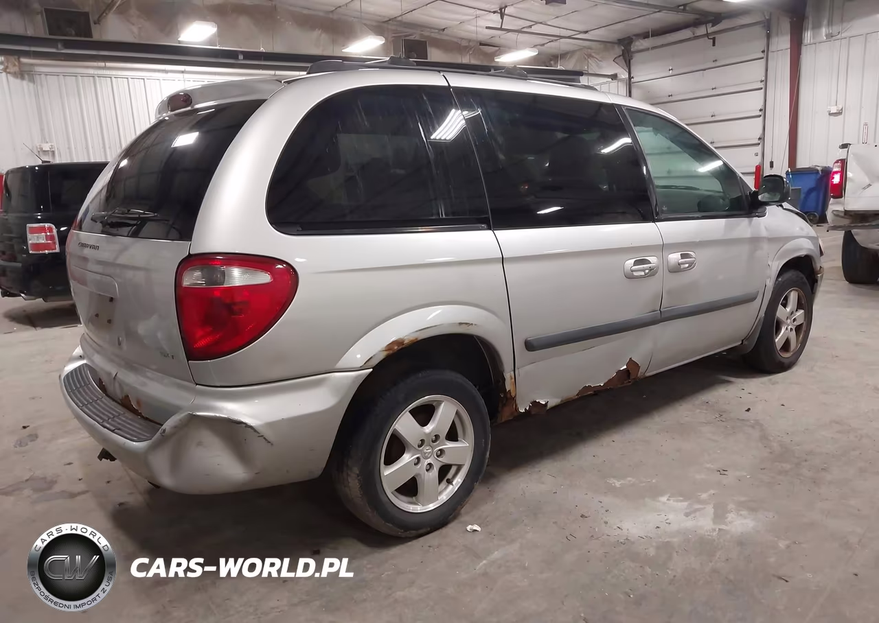 2005 Dodge Caravan Sxt VIN:1D4GP45R25B434069 - 4