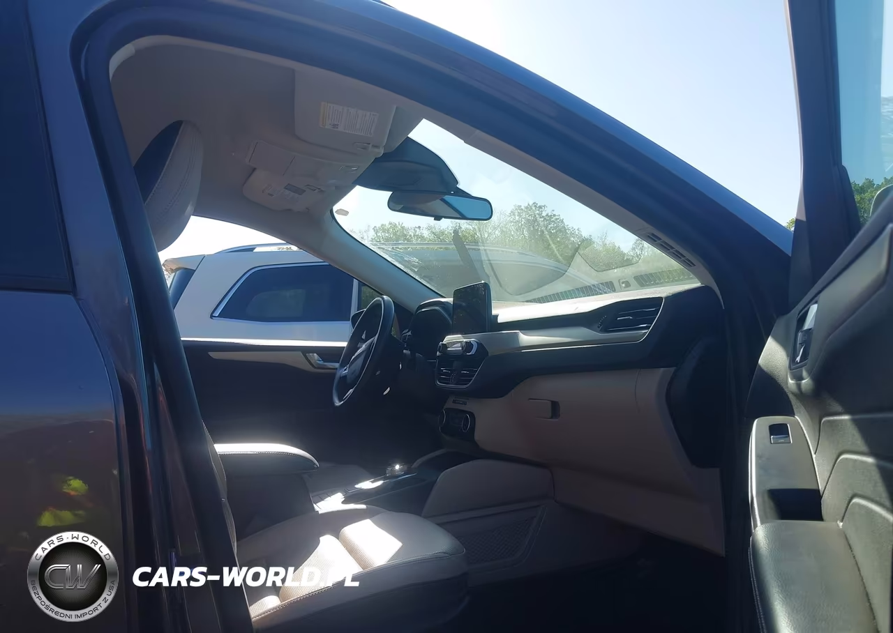 2021 Ford Escape Sel Hybrid VIN:1FMCU9CZ9MUA83924 - 5