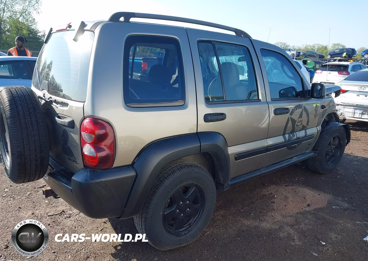 2006 Jeep Liberty Sport VIN:1J4GL48K96W124349 - 4
