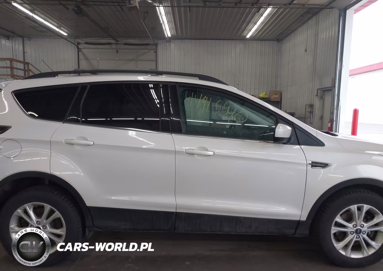 2017 Ford Escape Se VIN:1FMCU9GD5HUB47218 - 14
