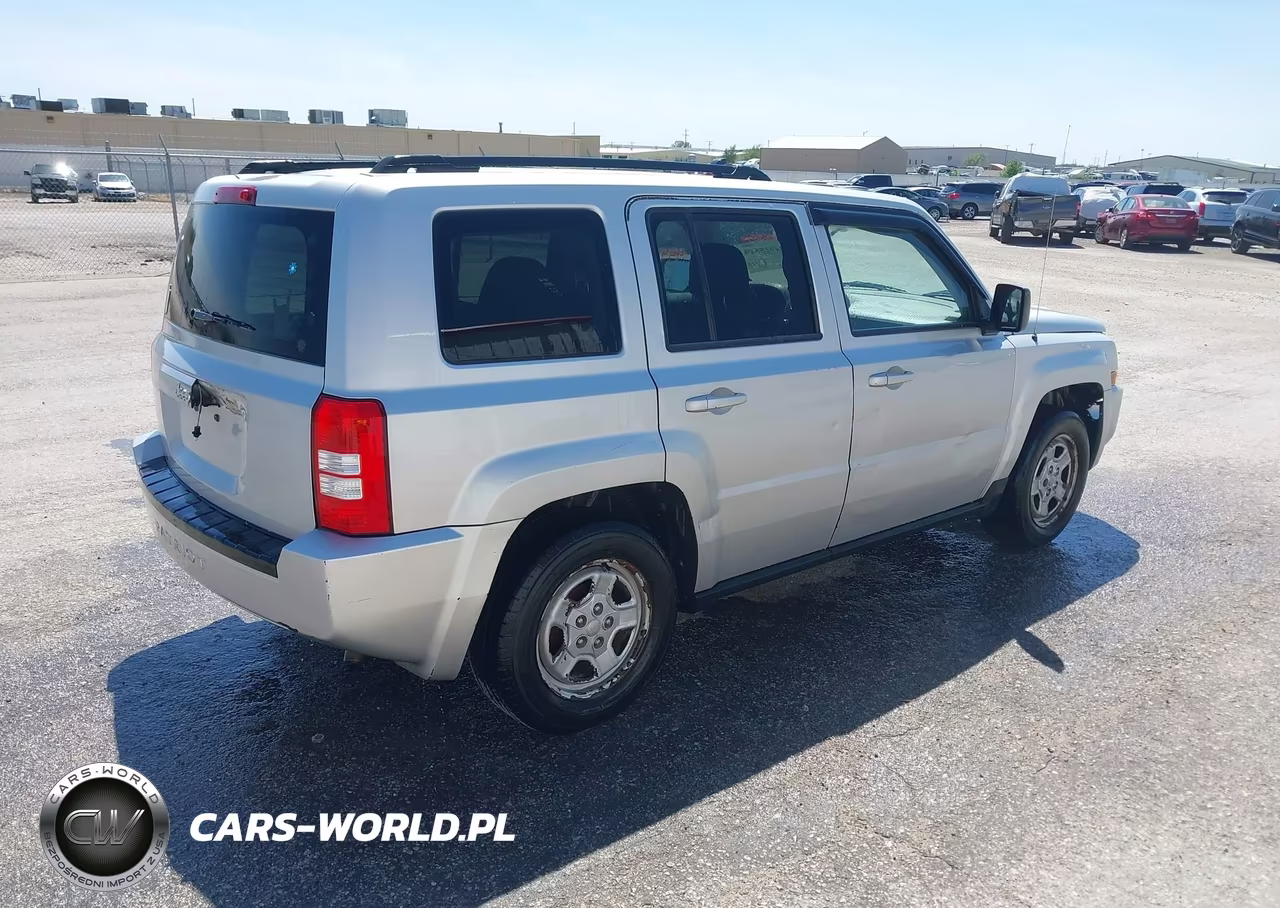 2010 Jeep Patriot Sport VIN:1J4NT2GB7AD507689 - 4