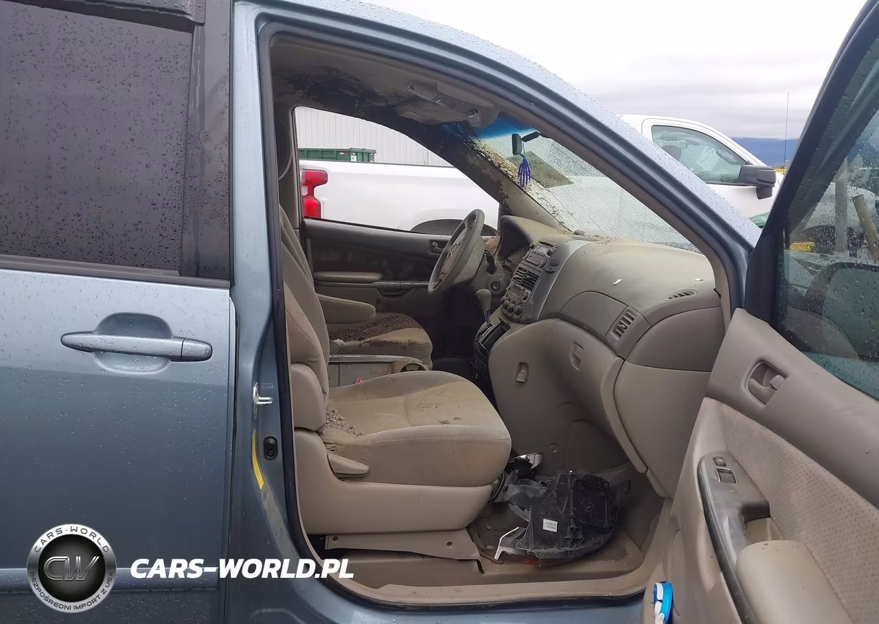 2010 Toyota Sienna Le VIN:5TDKK4CC6AS332524 - 5