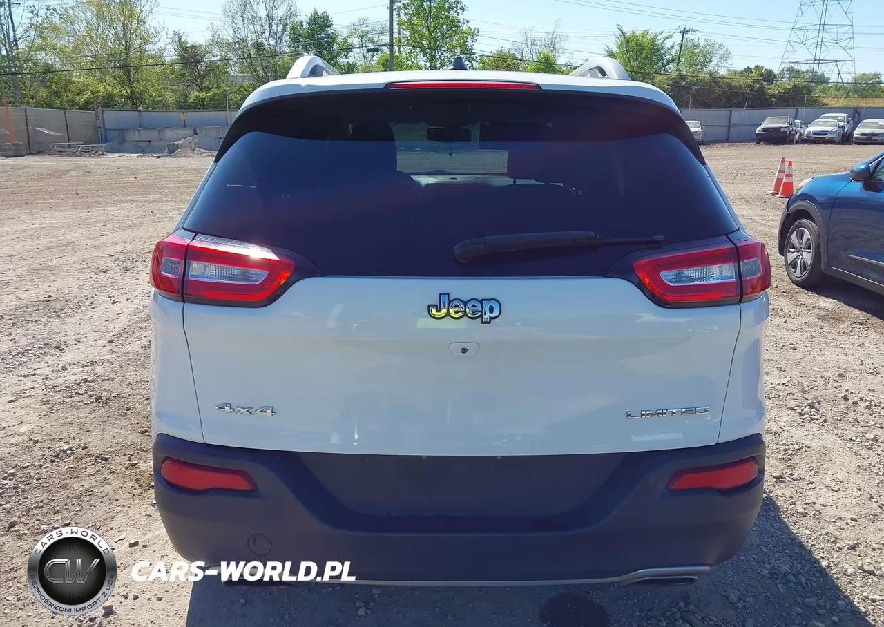 2015 Jeep Cherokee Limited VIN:1C4PJMDSXFW595461 - 17